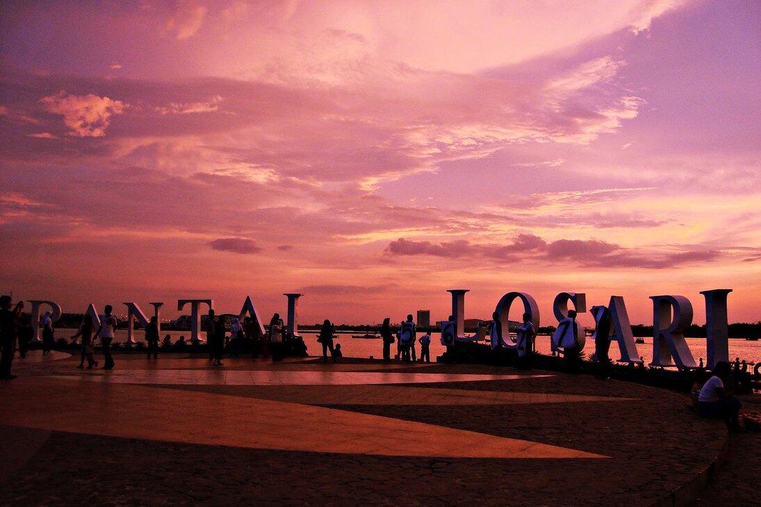 Ayo gaan, yang belum pernah ke Makassar mampir ke thread ini !!! DIJAMIN SERU !!