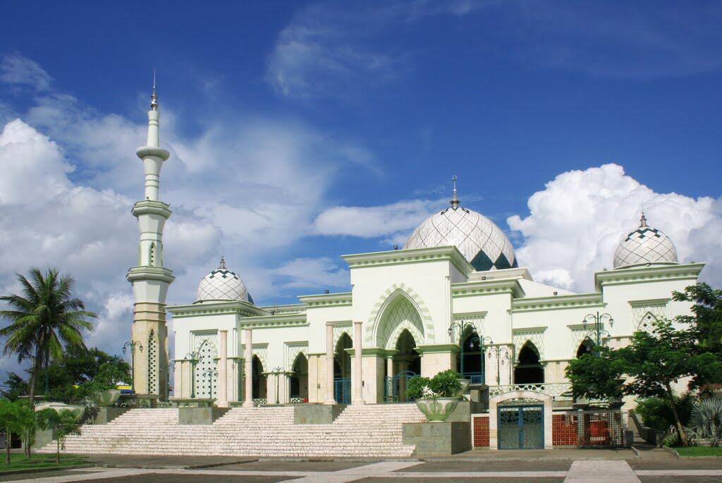 Ayo gaan, yang belum pernah ke Makassar mampir ke thread ini !!! DIJAMIN SERU !!