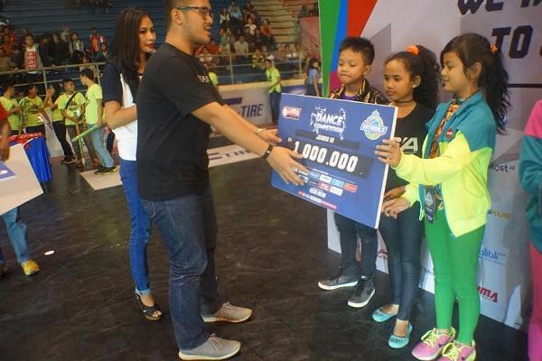 &#91;FR&#93; Seru! Babak Final Futsal dan Dance Competition LIMA di Bandung!