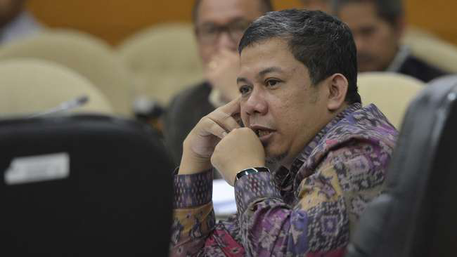 PAN Gabung Pemerintah, Fahri Hamz : KMP Gelar Rapat Siang ini