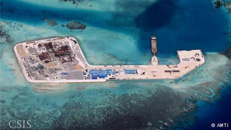 Pangkalan Militer CINA Di Laut Cina Selatan