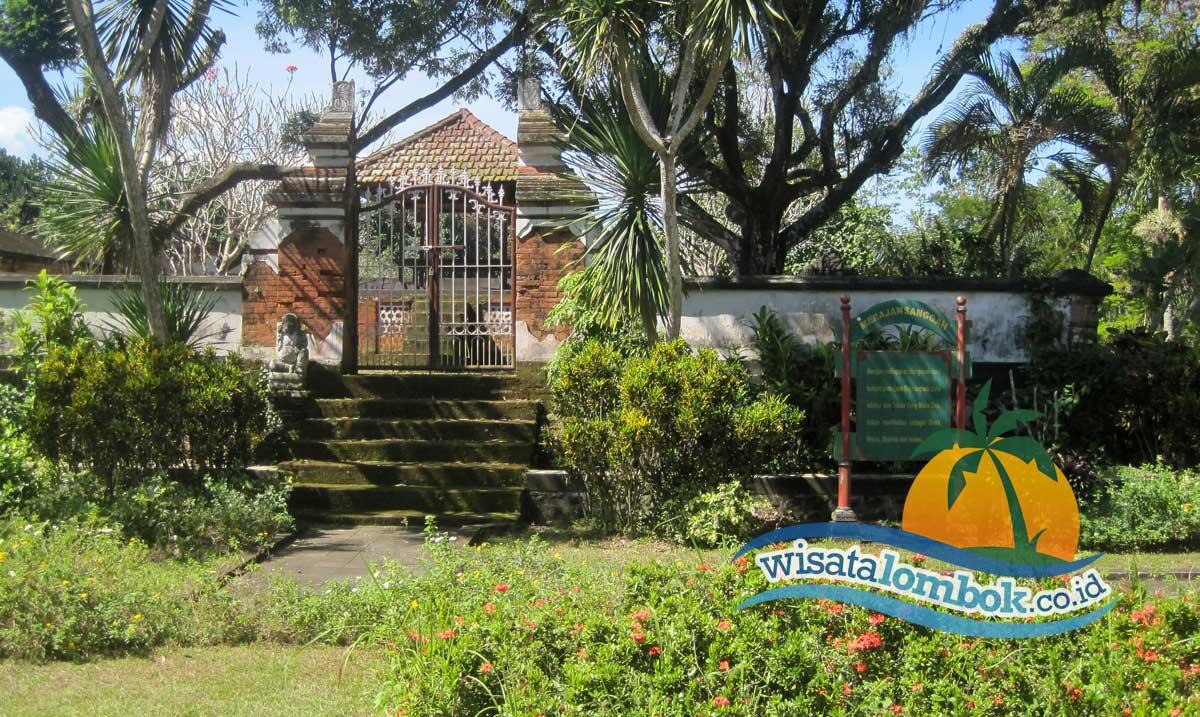 Wisata Taman Narmada Yang Indah Di Lombok