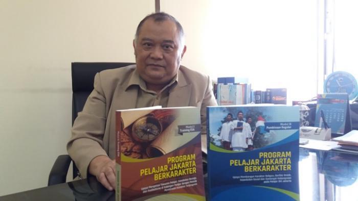 Klarifikasi Disdik DKI, Ahok, dan Penerbit Buku Pelajar Jakarta Berkarakter