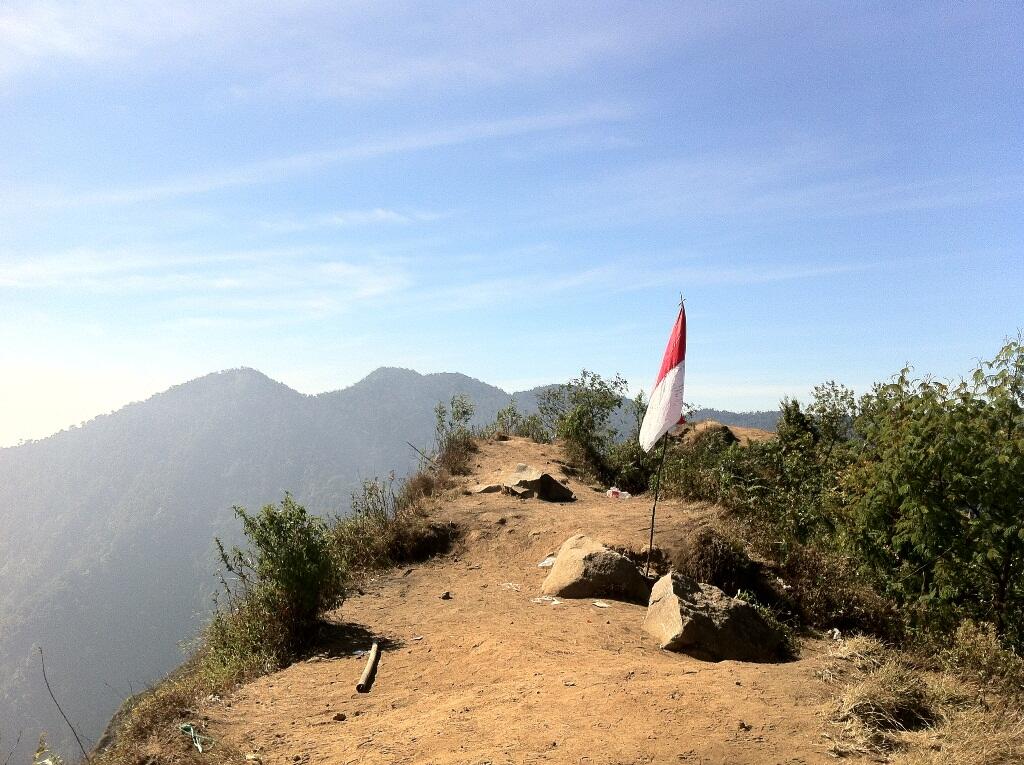 &#91;CatpeR&#93; Soloist Bayar Hutang ke Puntang – Puncak Mega 2222mdpl