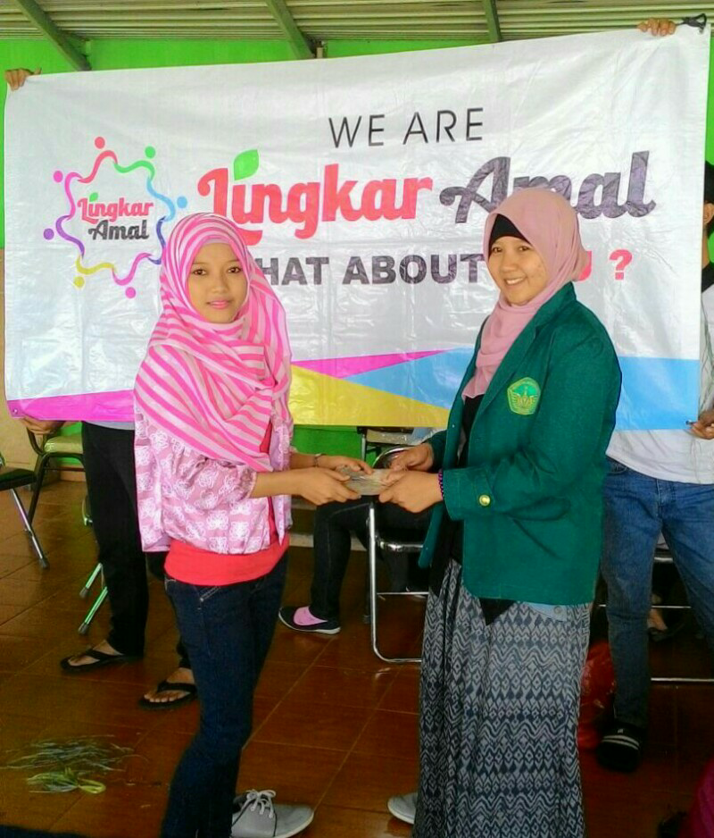Kegiatan Lingkar Amal