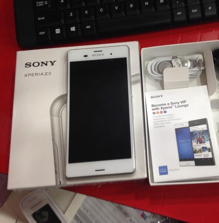 Samsung galaxy TAB S 8.4 inch SM-T705 16GB fullset mulus like new