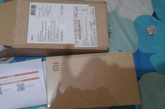 Samsung galaxy TAB S 8.4 inch SM-T705 16GB fullset mulus like new