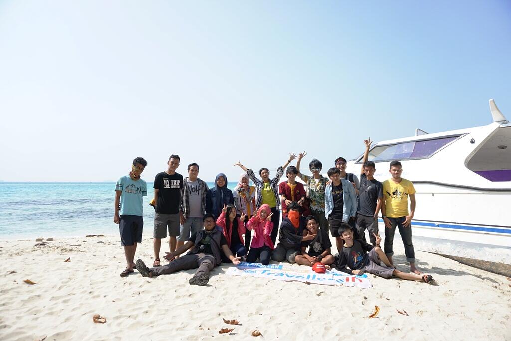 &#91;FR&#93; Jalan-jalan bareng @KasterID - Fun Camping at Semak Daun Island