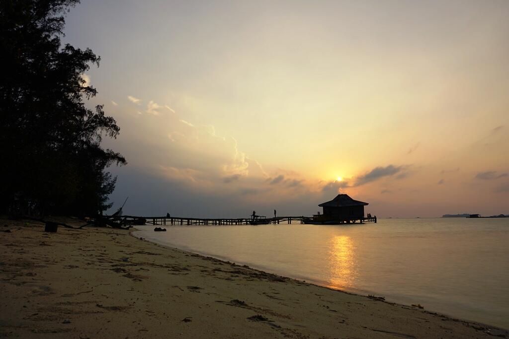 &#91;FR&#93; Jalan-jalan bareng @KasterID - Fun Camping at Semak Daun Island