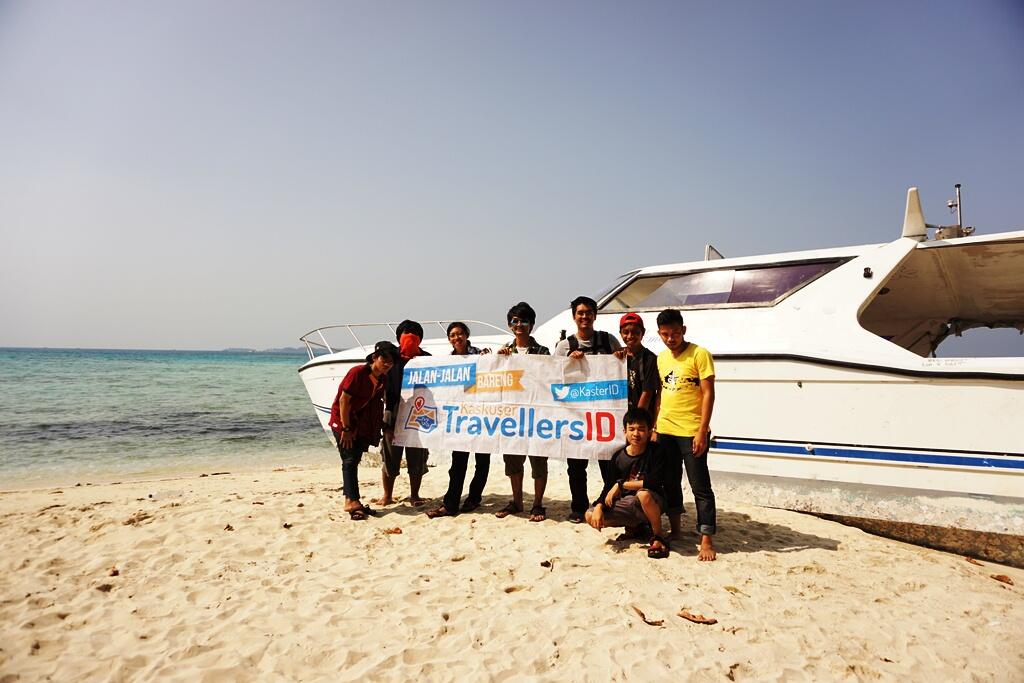 &#91;FR&#93; Jalan-jalan bareng @KasterID - Fun Camping at Semak Daun Island