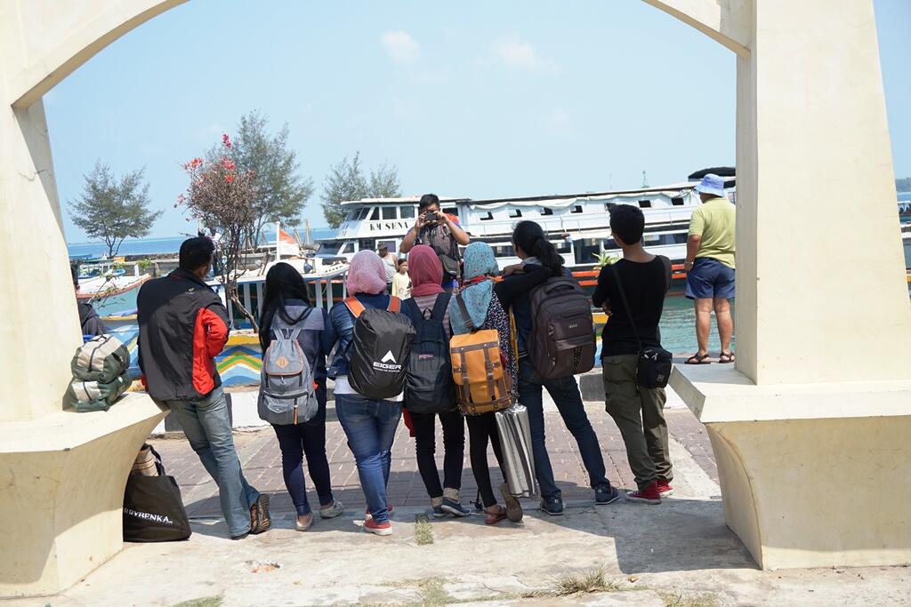 &#91;FR&#93; Jalan-jalan bareng @KasterID - Fun Camping at Semak Daun Island