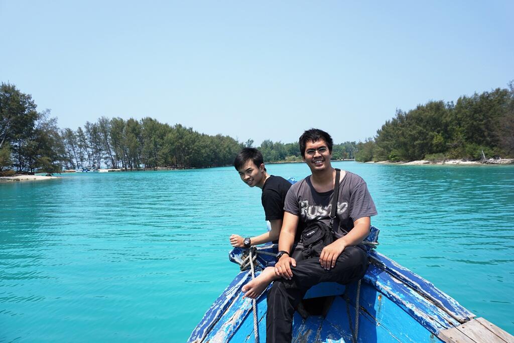 &#91;FR&#93; Jalan-jalan bareng @KasterID - Fun Camping at Semak Daun Island