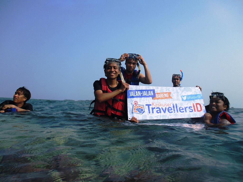 &#91;FR&#93; Jalan-jalan bareng @KasterID - Fun Camping at Semak Daun Island