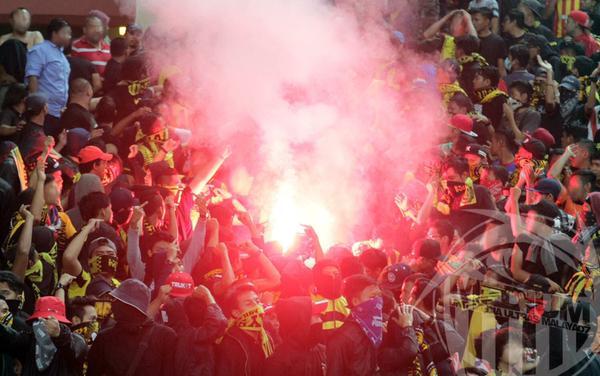 Aksi Ultras Malaysia yang Meminta Agar FIFA Bekukan Federasi Sepakbola Malaysia
