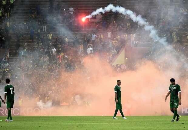 Aksi Ultras Malaysia yang Meminta Agar FIFA Bekukan Federasi Sepakbola Malaysia