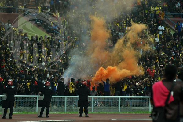 Aksi Ultras Malaysia yang Meminta Agar FIFA Bekukan Federasi Sepakbola Malaysia