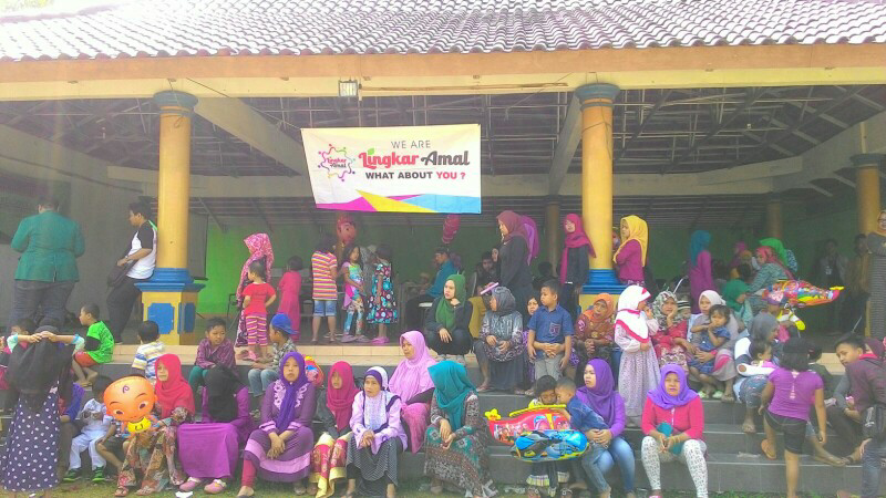 Kegiatan Lingkar Amal