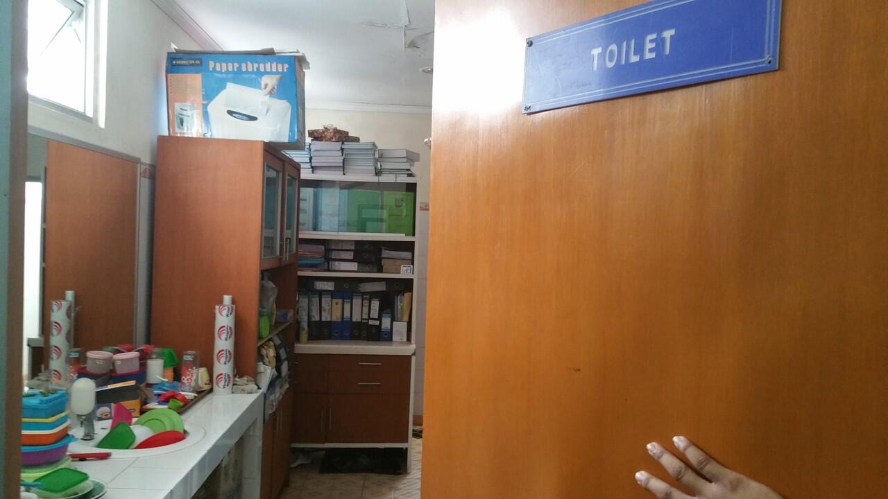 Pelayanan kesehatan di Kota Depok, dari tega sampe dokter yang kerja di Toilet