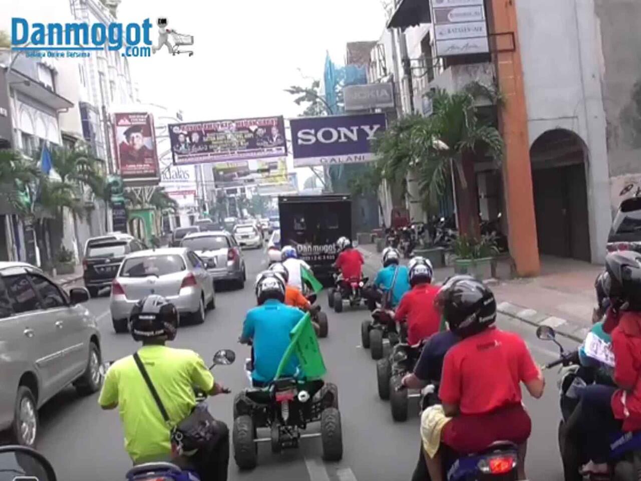 Wow, Medan Dibanjiri Konvoi ATV Monster gan