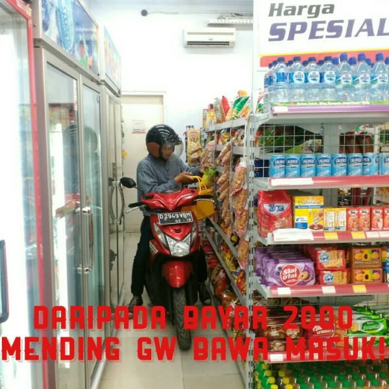 Ada yang berani kayak gw gini?di jamin gak bayar parkir