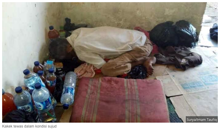 Kakek 75 Tahun Meninggal Bersujud di Teras Rumah Pejabat