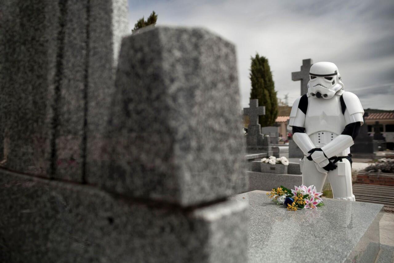 KEHIDUPAN SEHARI-HARI PASUKAN STROMTROOPER