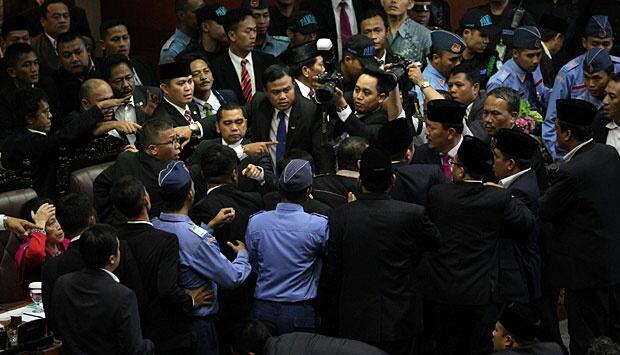 Memang Tampaknya Sindrom Ababil Sedang Melanda Anggota Dewan