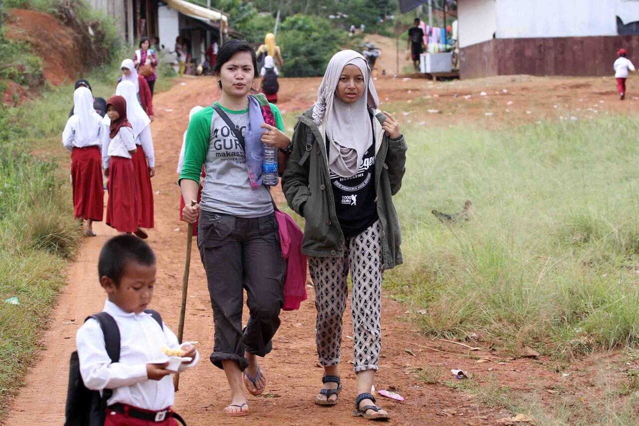 PERJUANGAN MENUJU SEKOLAH PEDALAMAN CIANJUR SELATAN (1000 GURU)