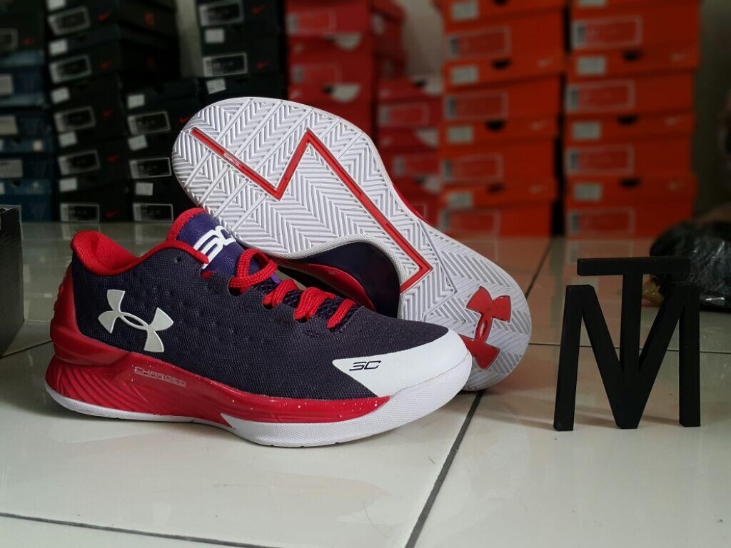 Terjual TOKO  MURAH STOCK SEPATU  BASKET  GAMBAR 