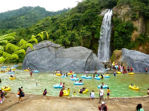15 Curug (air terjun) Di Bogor dan sekitarnya