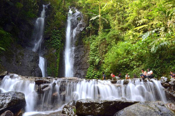 15 Curug (air terjun) Di Bogor dan sekitarnya