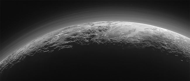 Ternyata Pluto dan Bumi Mempunyai Kemiripan Loh Gan!