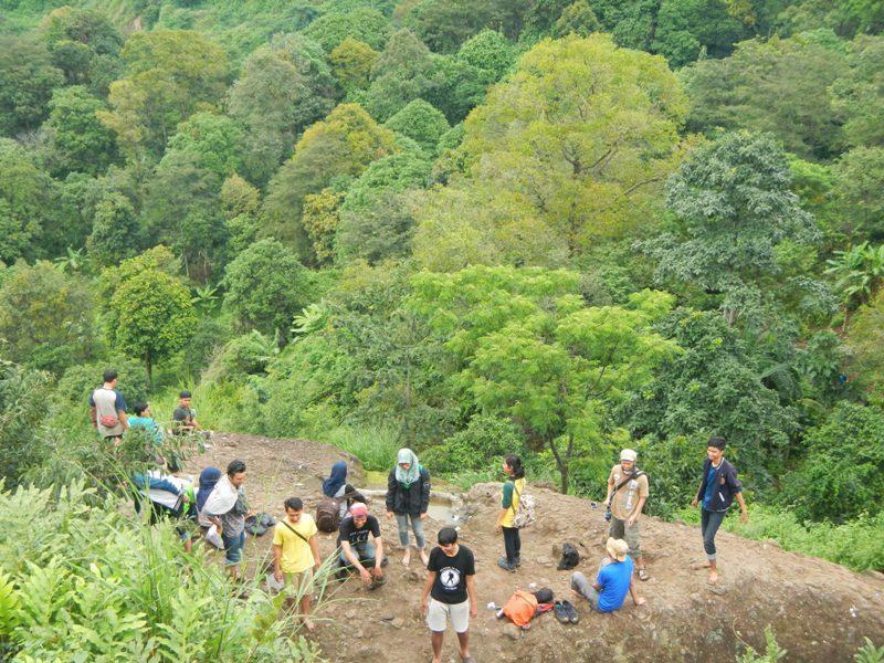 3 Gunung Dekat Jakarta yang Bisa Didaki Sehari