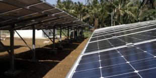 Mereka Hanya Bayar Listrik Rp 6.000 Per Bulan..