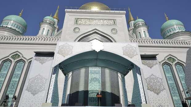 &#91;VIDEO&#93; Resmikan Masjid Terbesar di Eropa, Putin: Ini Kebanggaan Rusia