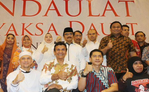 "Demi Allah bimbing saya, tegur saya kalau salah," sumpah Calon Gubernur DKI 2017