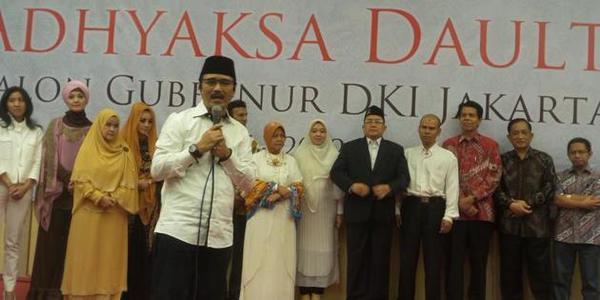 "Demi Allah bimbing saya, tegur saya kalau salah," sumpah Calon Gubernur DKI 2017