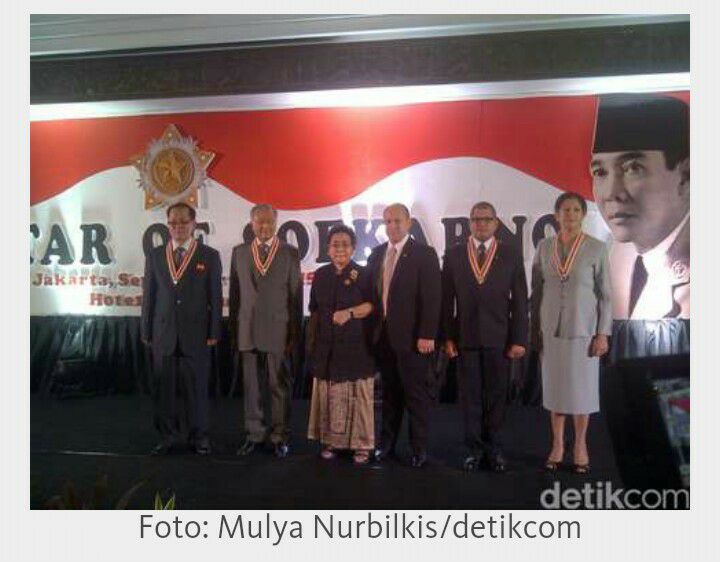 Kim Jong Un terima Penghargaan Soekarno