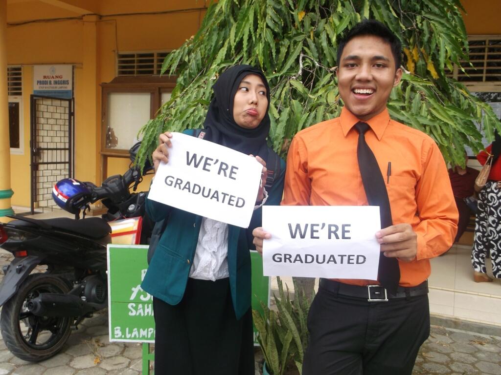 Salah Satu Kunci Kelarin Skripsi Itu Bernama Momentum