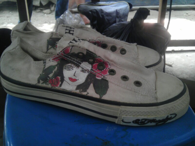 nos...sepatu ed hardy murah aja