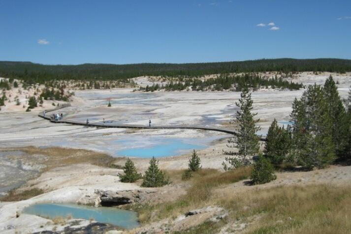 2016, PU-PR Manfaatkan Lumpur Lapindo Jadi Objek Wisata Setara Yellowstone 