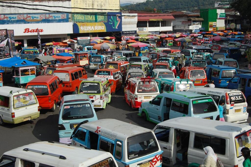 Tips Simpel Liburan Bareng Teman