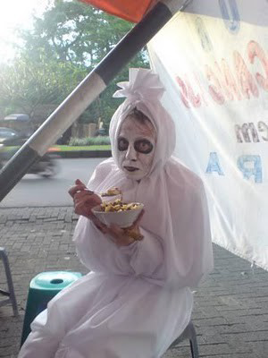 Niatnya 'Saving the Best Bite For Last', Tapi... Ah Sudahlah!