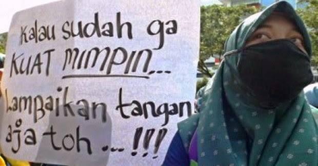 (Kok Bisa ?) Arus PHK Sudah Tak Terbendung
