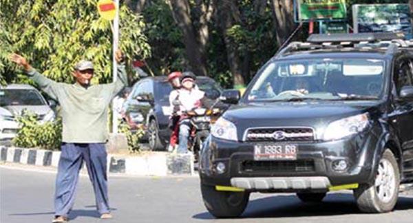 Salah Satu Penyebab Kemacetan Yang Tidak Disadari