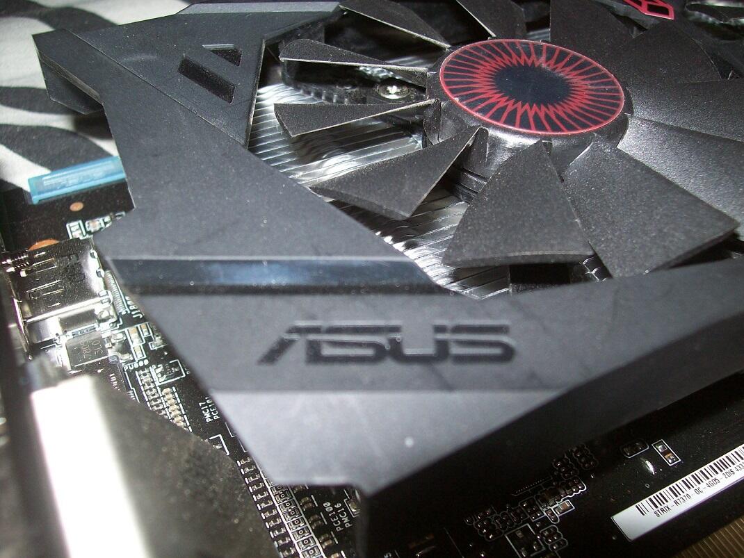 REVIEW VGA ASUS R7 370 Strix