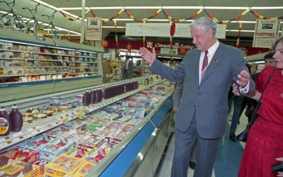 Kepercayaan Boris Yeltsin ke Komunisme Hancur Saat Lihat Swalayan Di AS