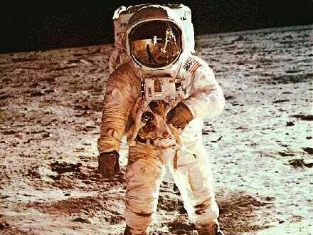 Fakta Tentang Astronot Yg Belum Diketahui Orang