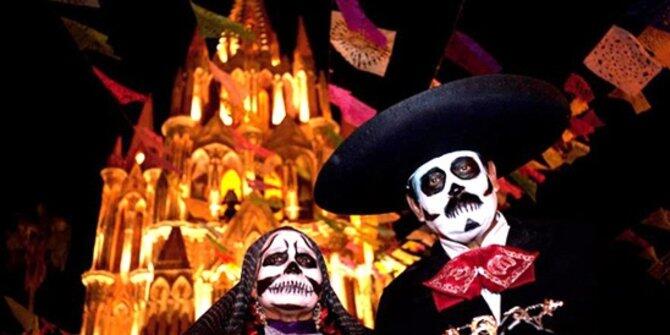 Festival Festival aneh yang dilakukan di berbagai Negara Untuk menyambut Oktober