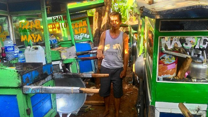 Wong Tegal Tukang Nasi Goreng Naik Haji
